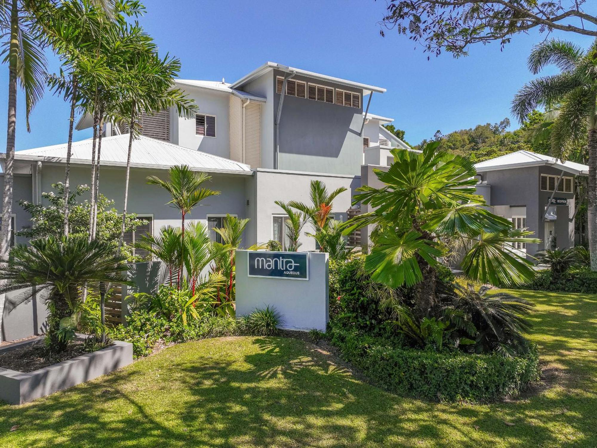 Mantra Aqueous on Port Port Douglas Exterior foto